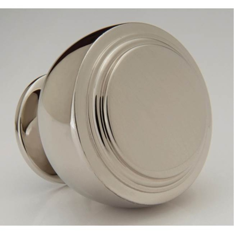 Water Street 8435E Terrace 1 – 1/4” Font Knob – Engraved