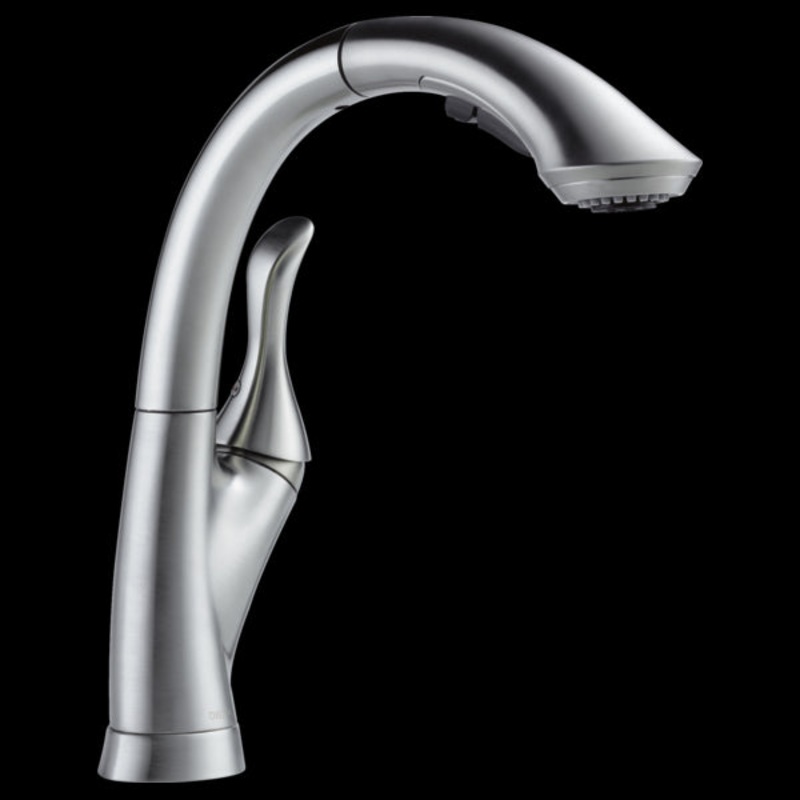 Delta 4153-DST Single Handle Pull-Out Kitchen Faucet