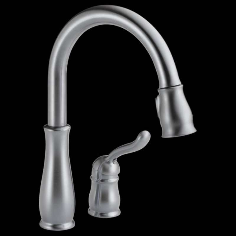 Delta 978-DST Single Handle Pull-Down Kitchen Faucet