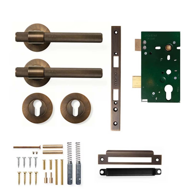 Momo Belgravia Knurled Lever Mortice Entrance Set – Bronze