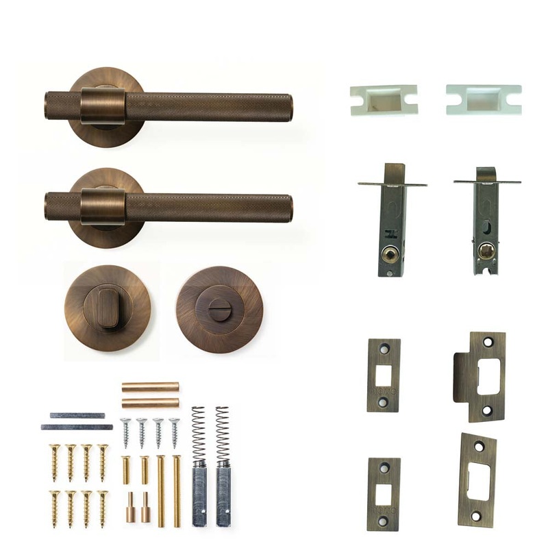 Momo Belgravia Knurled Lever Privacy Set – Bronze