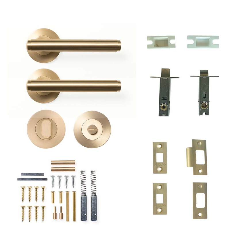 Momo Bellevue Plain Lever Privacy Set – Brushed Satin Brass