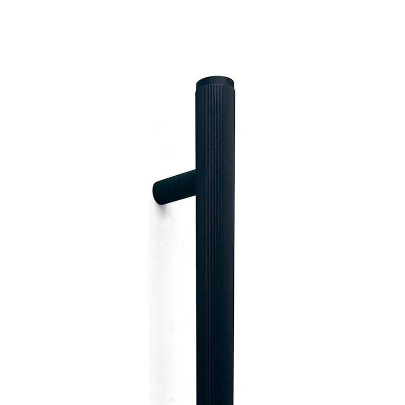 Momo Bellevue Lined Door Pull With Back To Back Fixing 416mm Matt Black