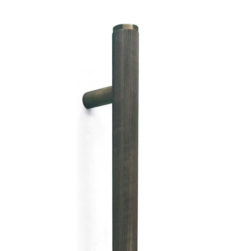 Momo Bellevue Lined Entry Pull Handle Bronze