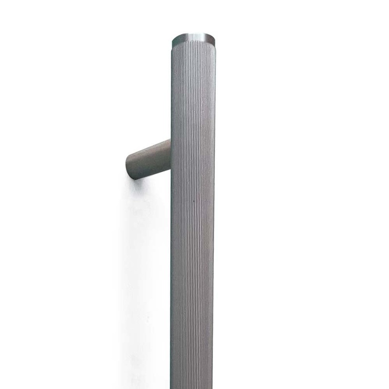 Momo Bellevue Lined Entry Pull Handle Dull Brushed Nickel