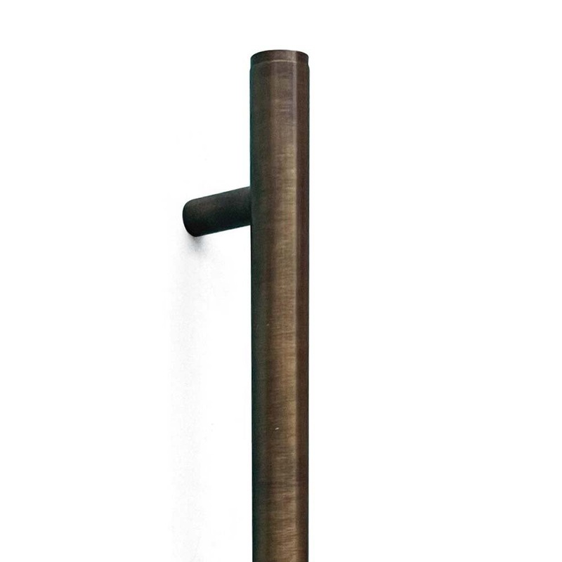 Momo Bellevue Plain Entry Pull Handle Bronze