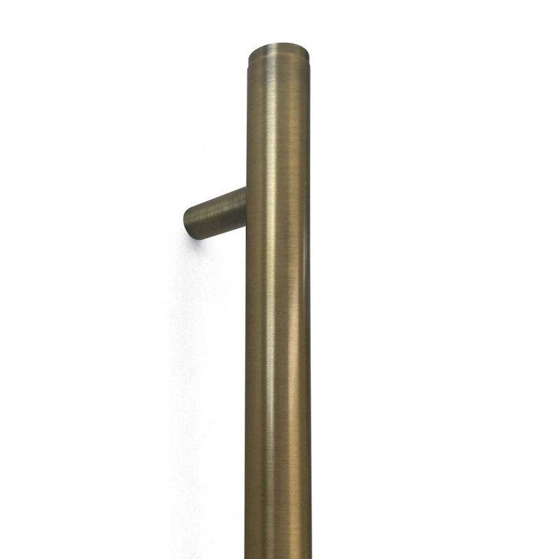 Momo Bellevue Plain Entry Pull Handle Dark Brushed Brass