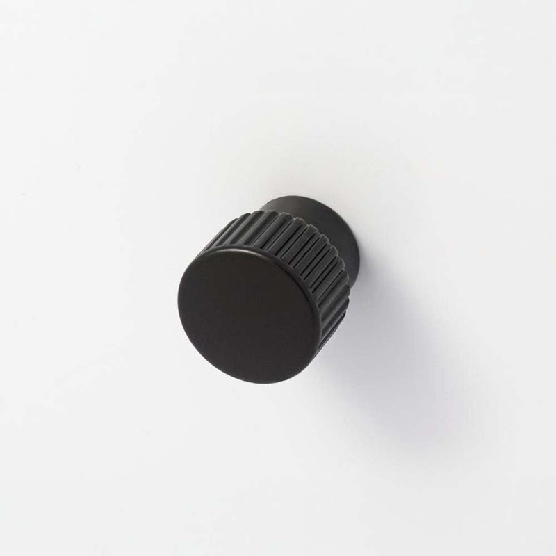 Cascade 25mm Knob Matt Black