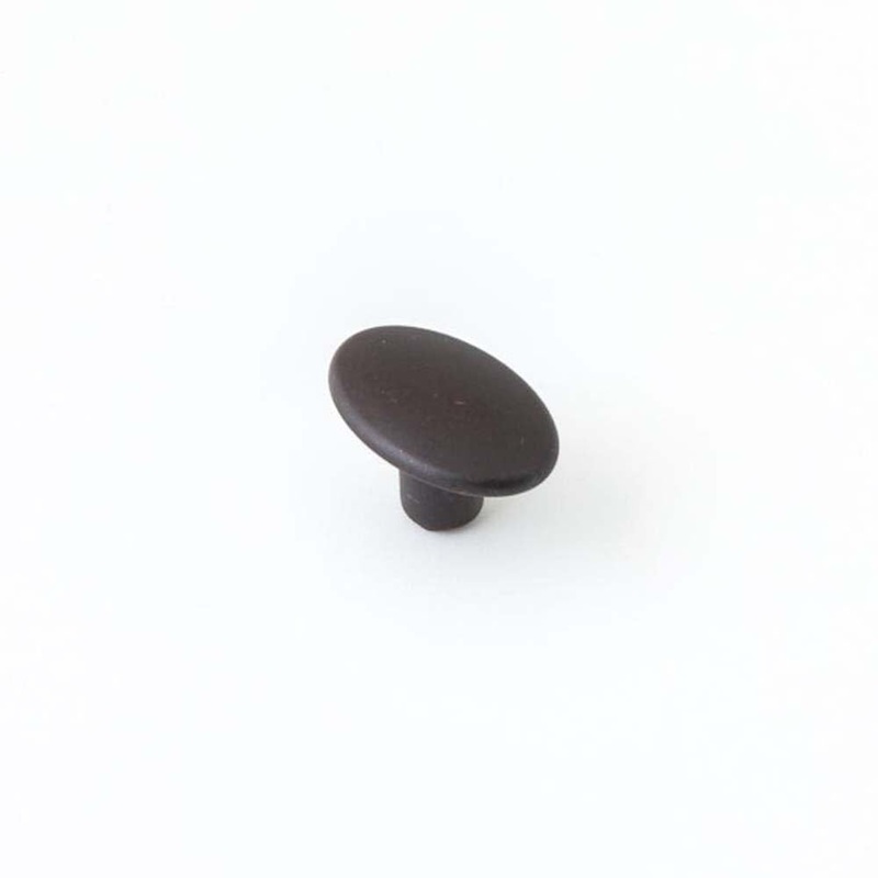 Century 37mm Oval Knob Old America