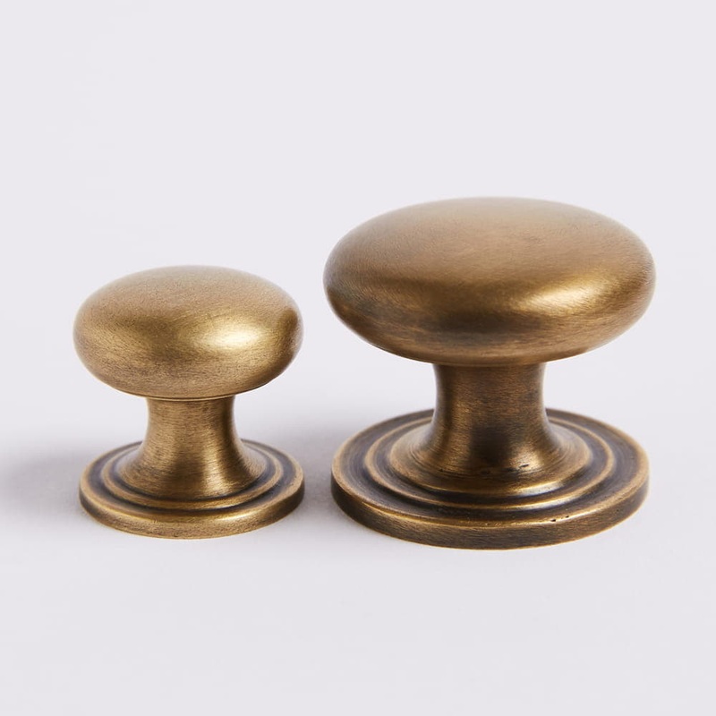 Kew Knob Small Acid Washed Brass