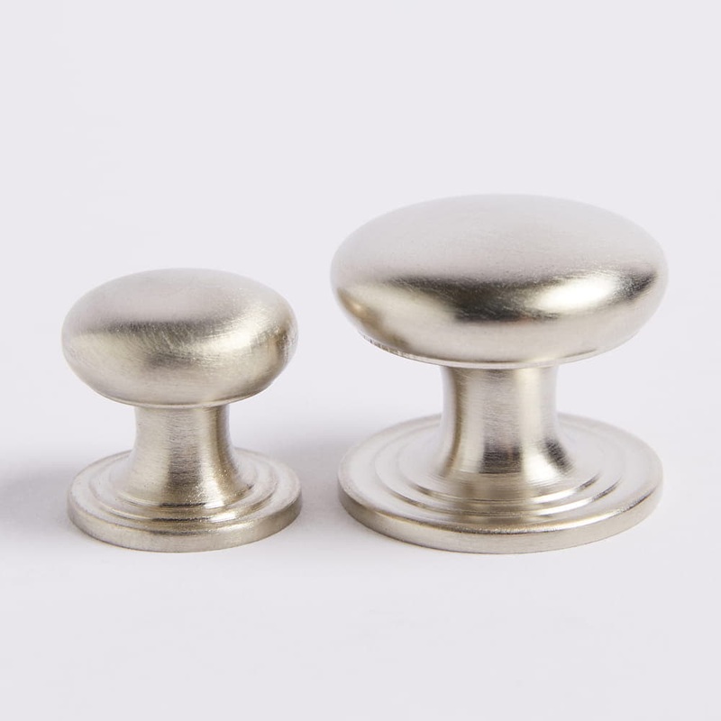 Kew Knob Small Satin Nickel