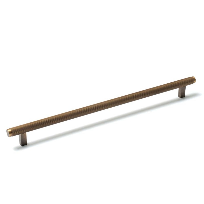 Momo Bellevue 320mm Solid Brass Lined Bar Pull Bronze