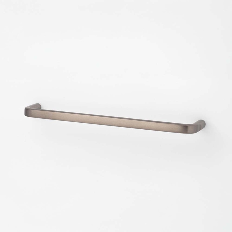 Reed 224mm Accessibility Height Handle Gunmetal