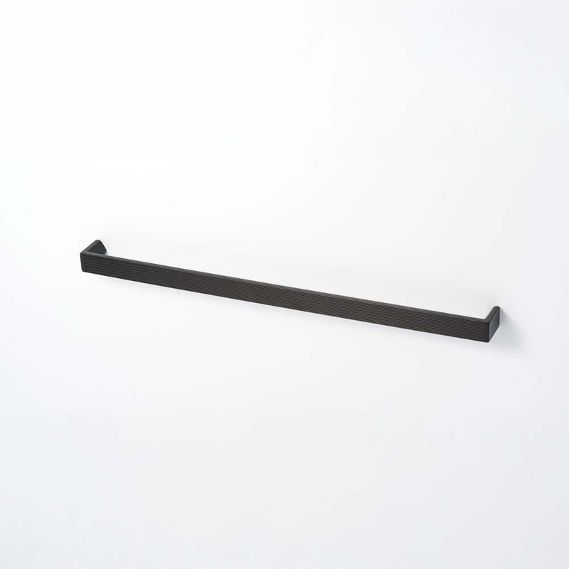 Cascade 320mm Handle Matt Black
