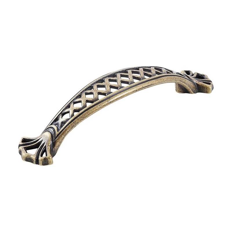 Momo Royale Bow Handle 96mm Antique Brass