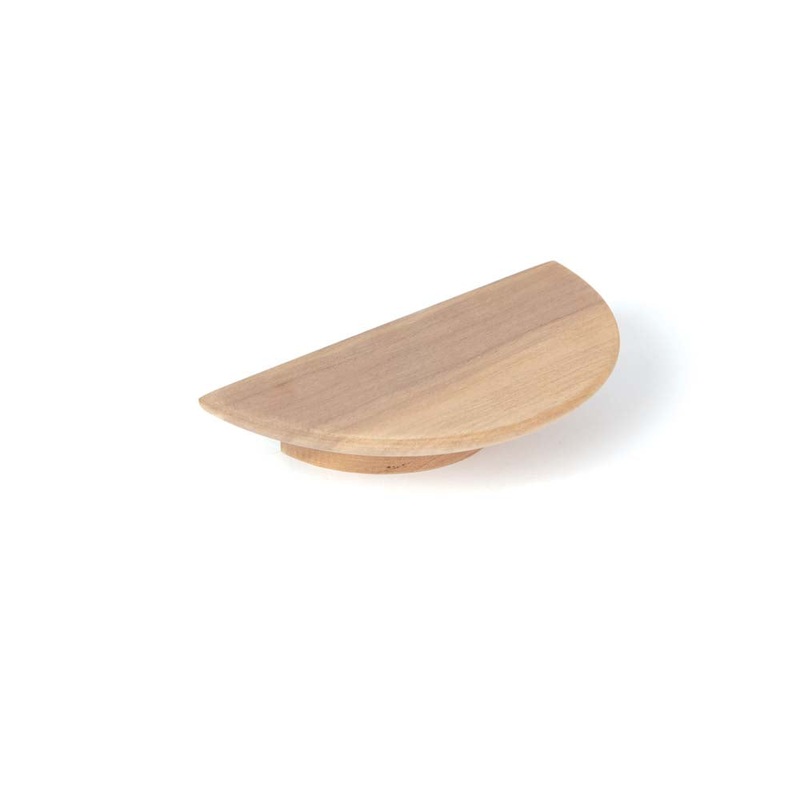 Momo Daintree Half Round Timber Handle 200mm Walnut Raw