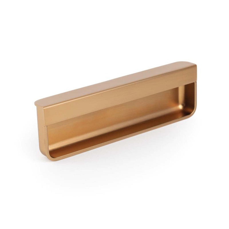 Momo Moule Edge Flush Pull 128mm Brushed Dark Brass